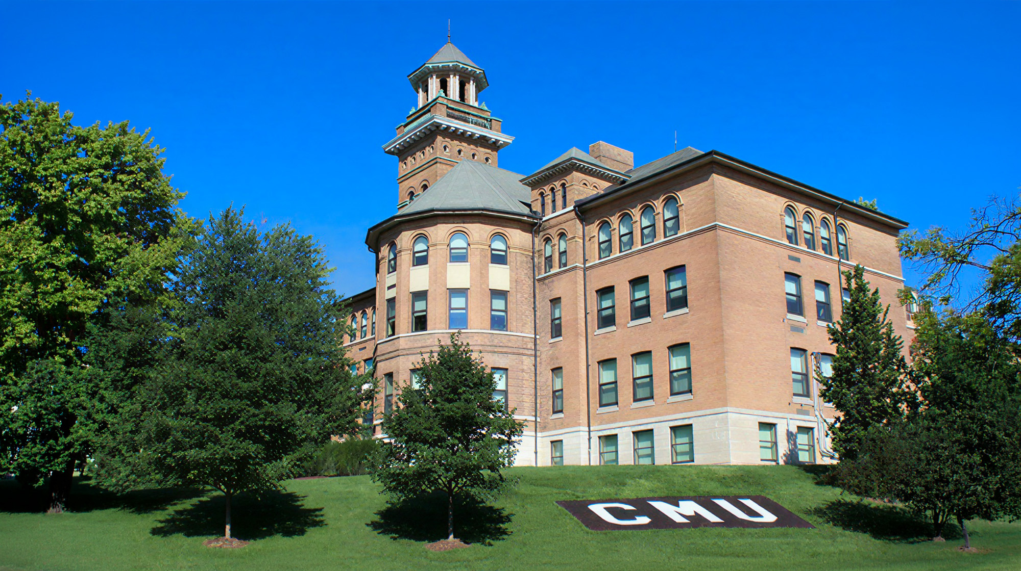 Central Methodist University Advances Hybrid Learning with AVer’s PTZ Cameras